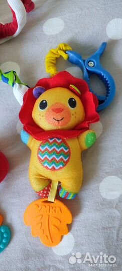 Развивающие игрушки