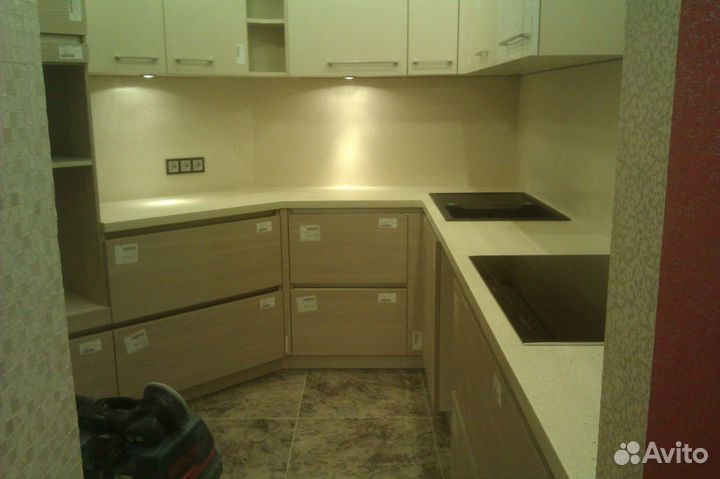 Изделия из Акрила и Кварцевого агломерата