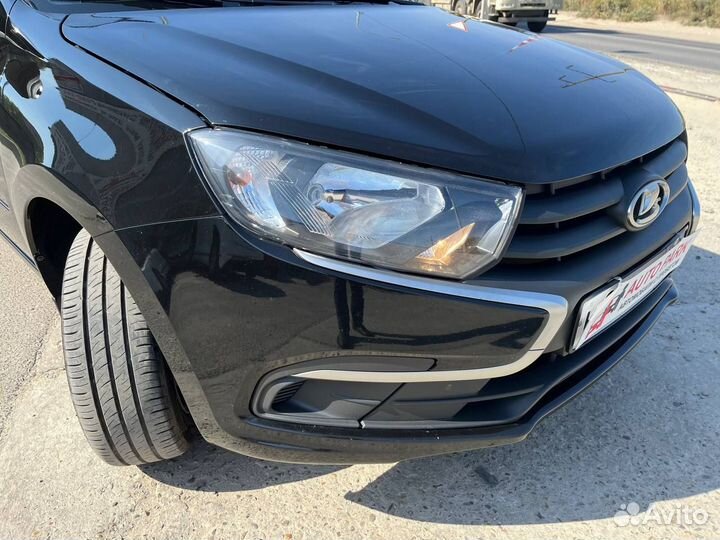 LADA Granta 1.6 МТ, 2022, 14 800 км