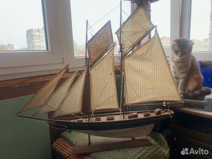 Модель корабля из дерева