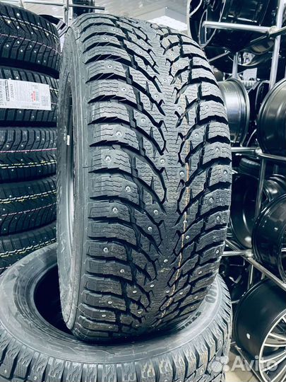 Nokian Tyres Hakkapeliitta 9 SUV 235/65 R17 105T