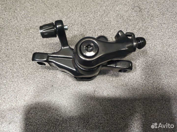 Тормозной калипер дисковый