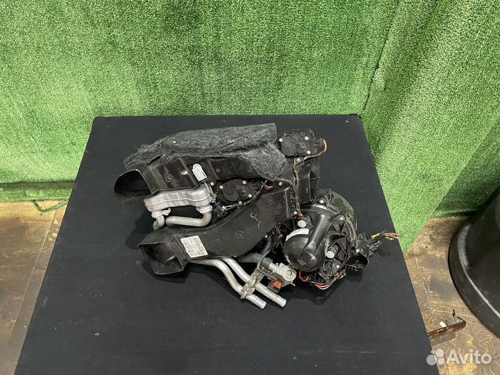 Печка в сборе на Мерседес w251