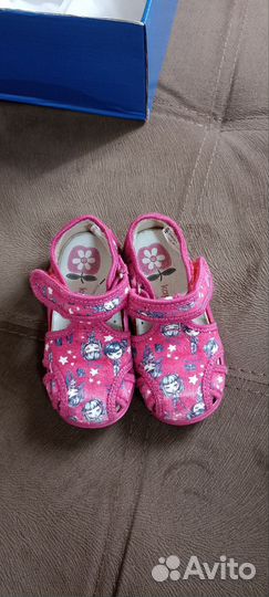 Обувь для девочки