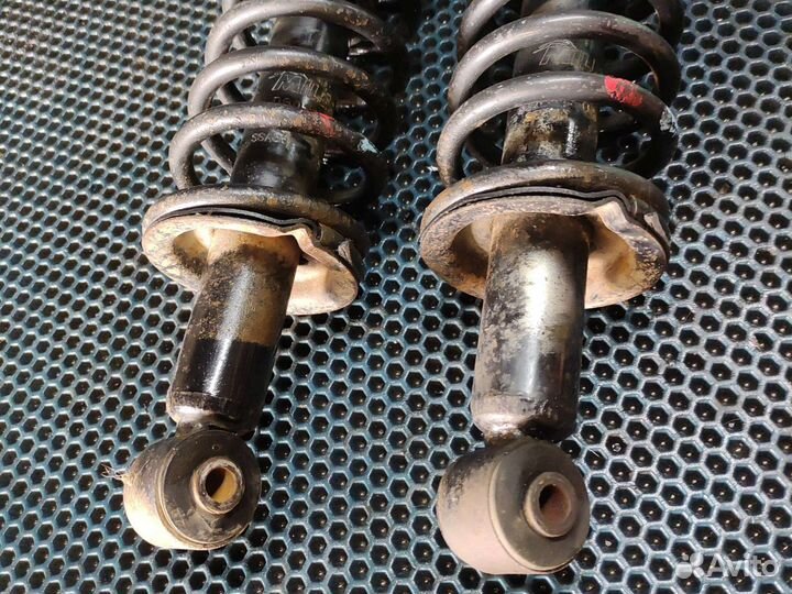 Стойка задняя mitsubishi lancer 9