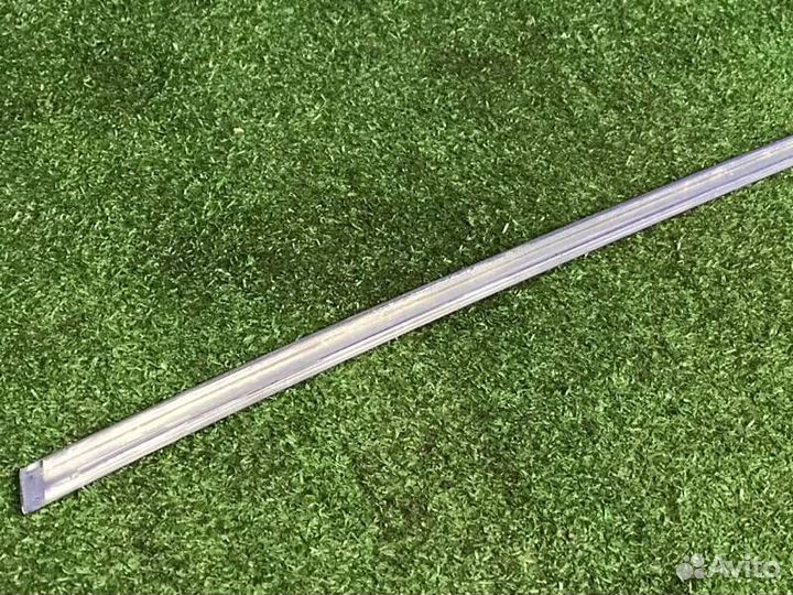 Молдинг двери задний левый Mercedes Glc W253 2.0