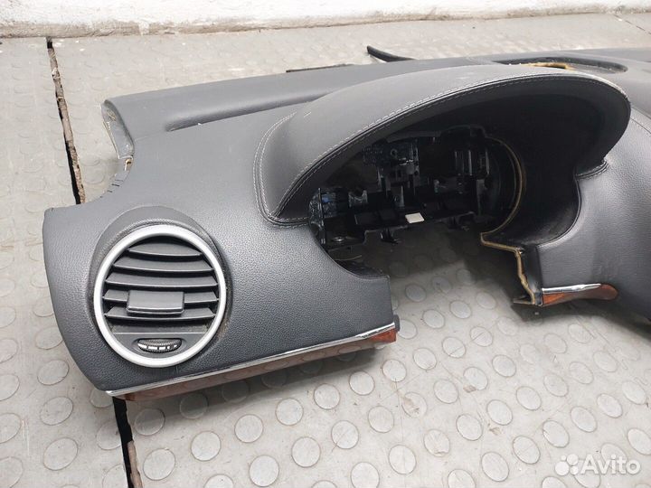 Панель передняя салона Mercedes GL X164, 2010