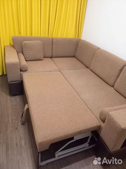 Диван угловой