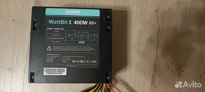 Блок питания WattBit 400W 83+