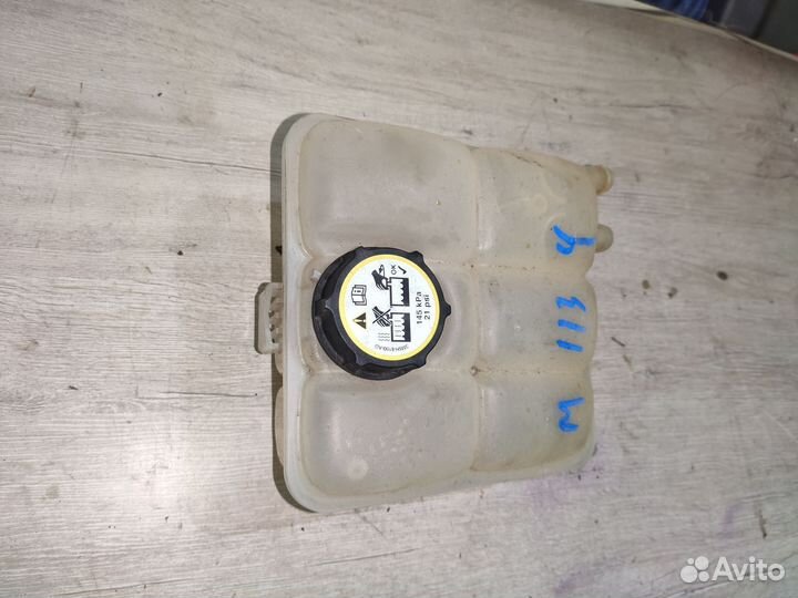 Расширительный бачок Ford Focus 3 Форд Фокус 3