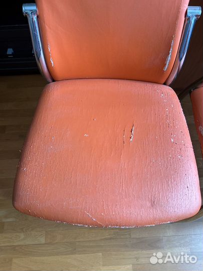 Стулья кухонные на перетяжку 4 шт