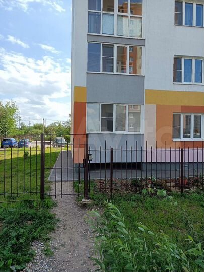 2-к. квартира, 63 м², 3/9 эт.