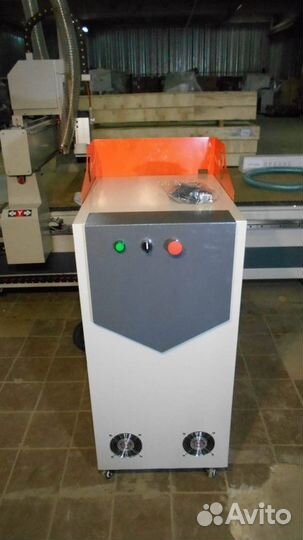 Фрезерный станок с чпу по дереву 1325A