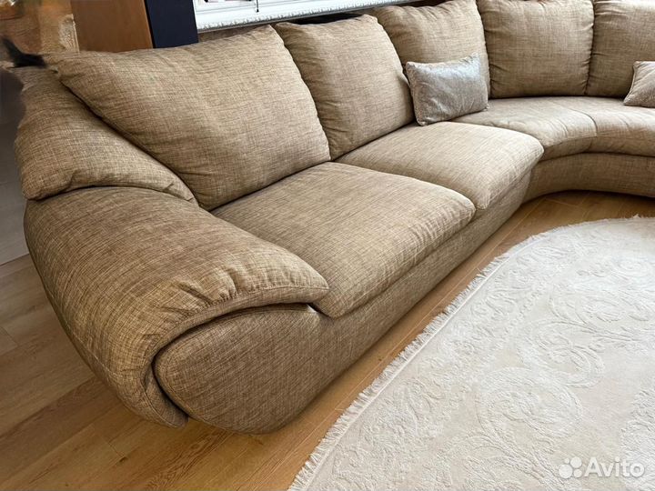 Большой диван natuzzi italia