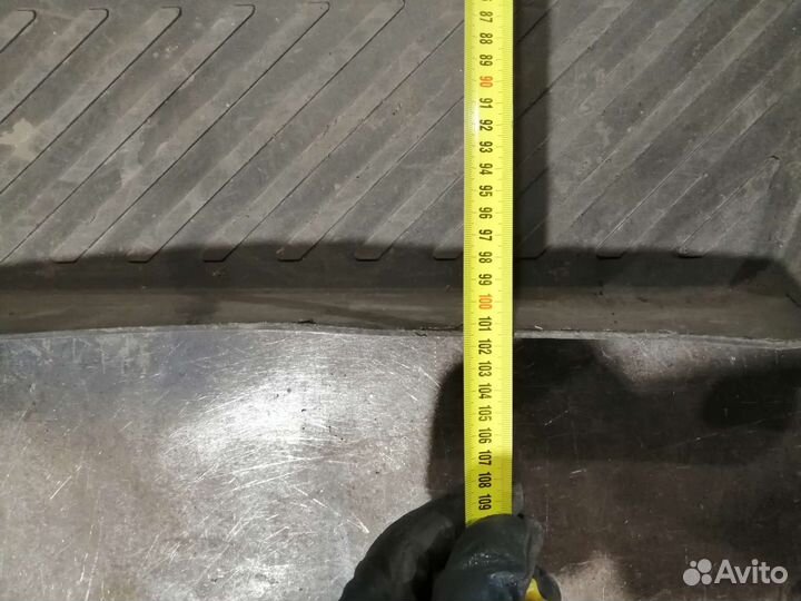 Багажный коврик