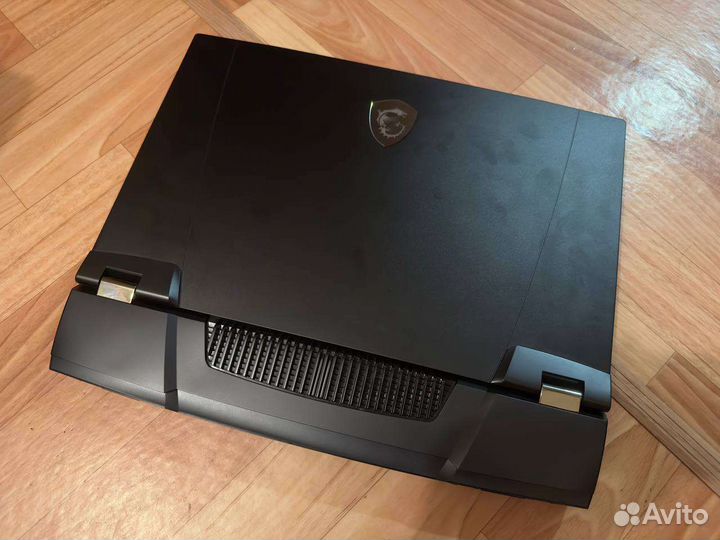 Мега супер мощь Titan 77 17,3 4k/i9/RTX 3080TI