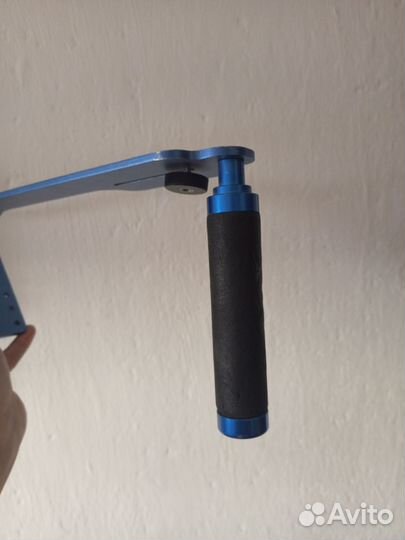 Плечевой упор для видеосъемки