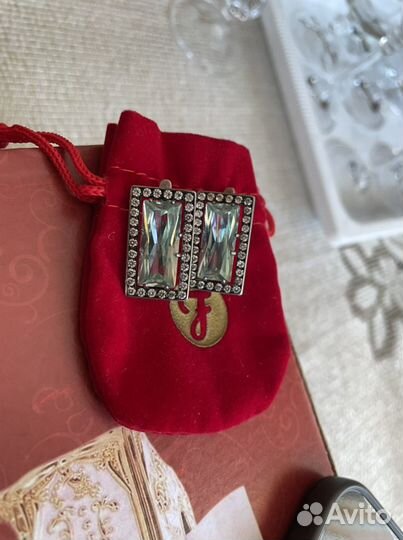 Серебряные серьги новые