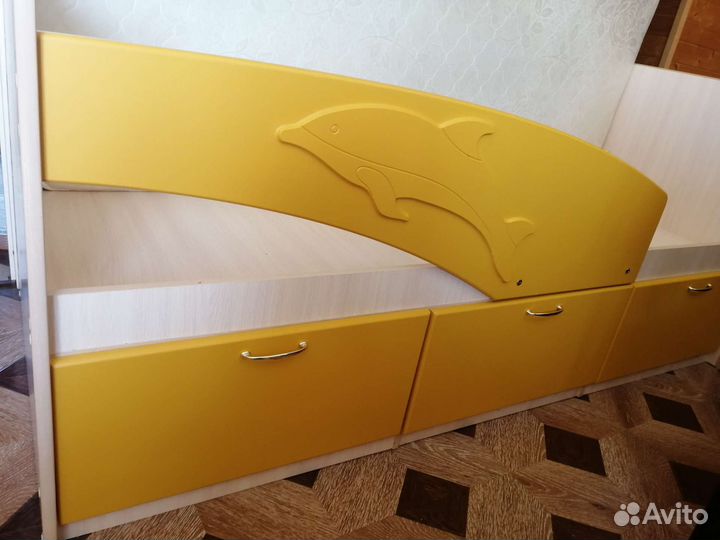 Детская кровать от 3 лет с матрасом бу