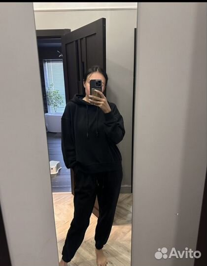 Спортивный костюм