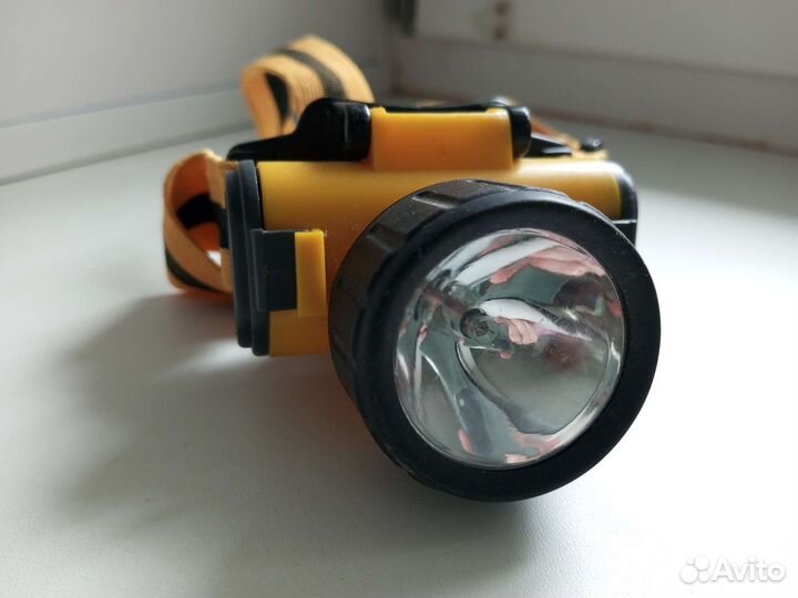 Налобный фонарь