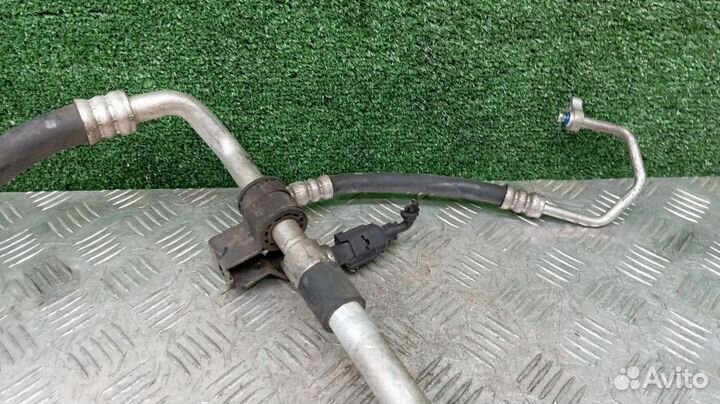 Трубка кондиционера Kia Sorento