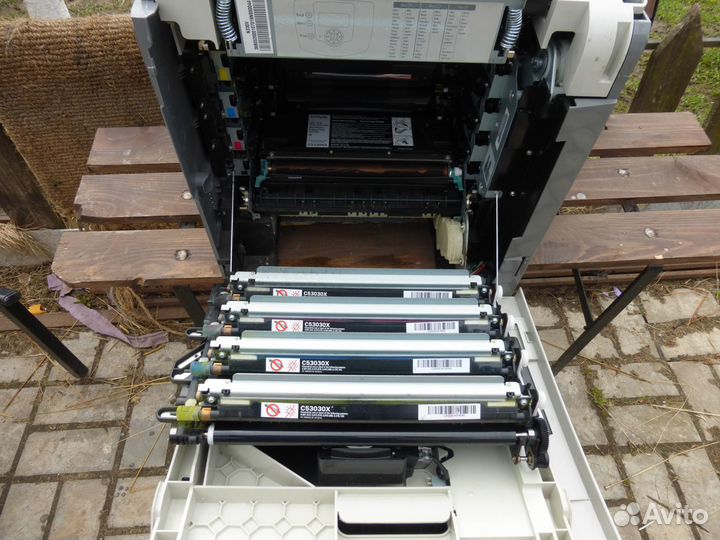 Цветной лазерный принтер