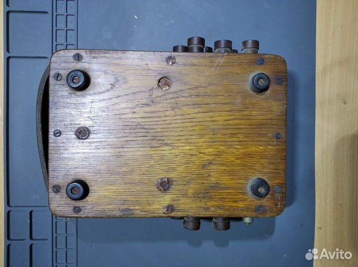 Измеритель напряжения-тока советской эпохи