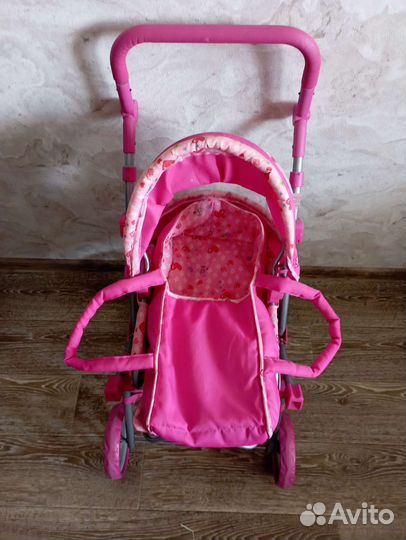 Игрушечная коляска для кукол