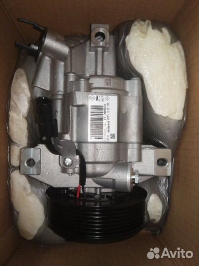 Компрессор кондиционера Xray Logan Sandero