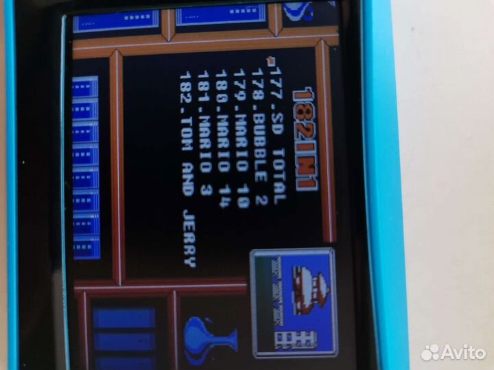 Игровая консоль