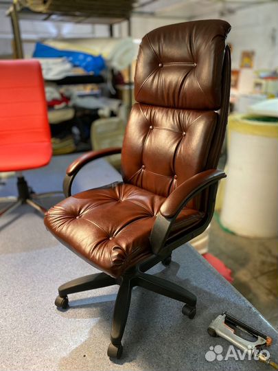 Компьютерное кресло