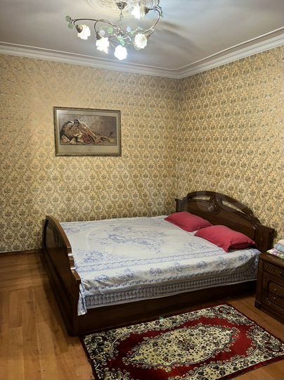 2-к. квартира, 50 м², 1/1 эт.