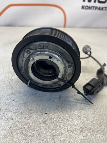 Муфта компрессора кондиционера Mitsubishi Outlande