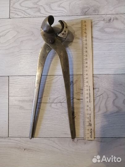 Ключ старинный Куло. Бронза