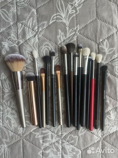 Кисти для макияжа