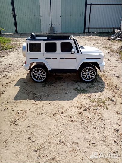 Электромобиль