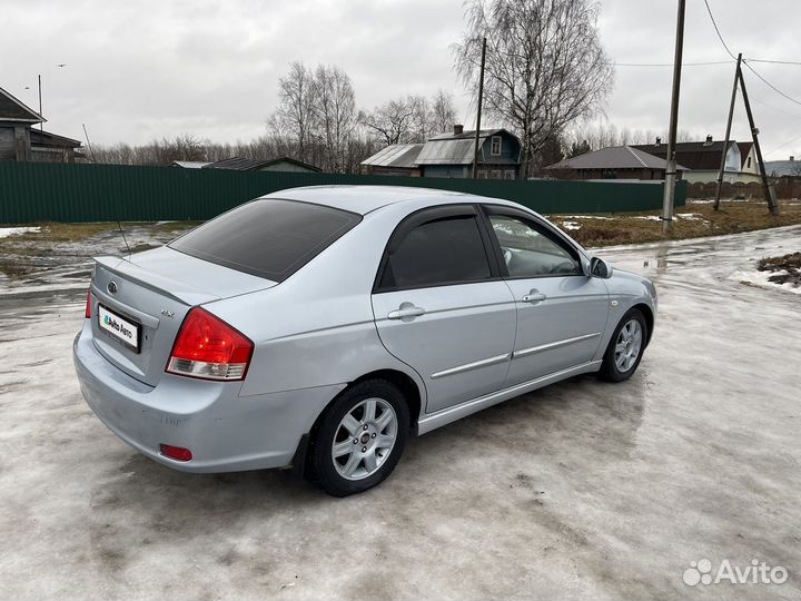 Kia Cerato 2.0 МТ, 2007, 288 300 км