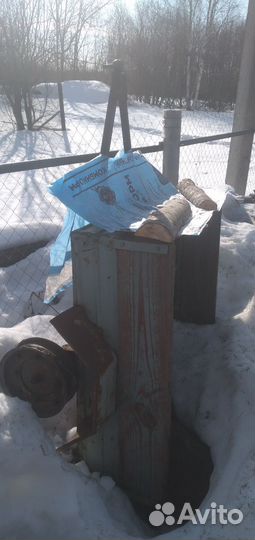 Прицеп легковой бу самодельныи маленький,торг