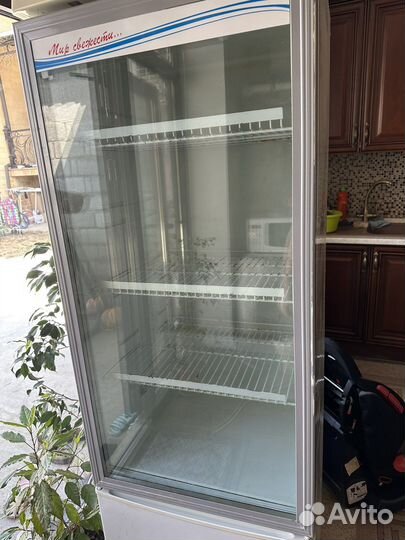 Холодильник витрина бу