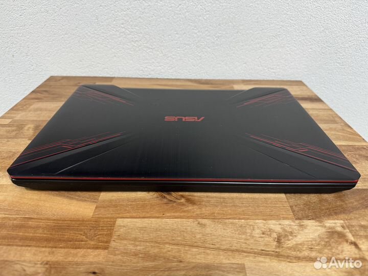 Asus TUF 12 ядер i7-8750H 12Gb GTX 1060 SSD+750Gb