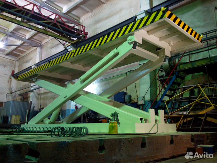 Подъемный стол грузоподъемность 2000 кг