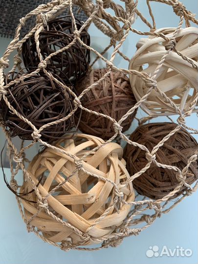 Шары из ротанга в сетке IKEA