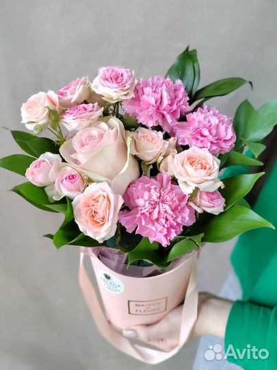 Цветы в коробке Коммунарка Доставка