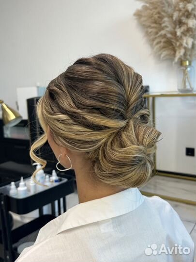 Макияж и причёска