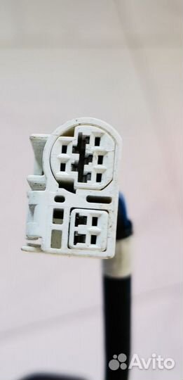 Зеркало заднего вида бу на Toyota Avensis 2007