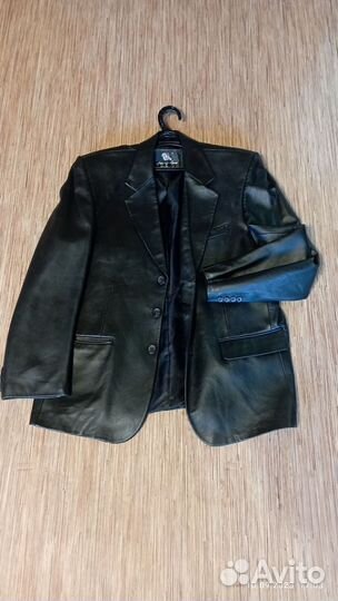 Пиджак кожаный