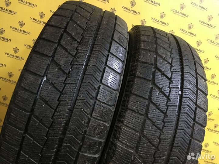 Bridgestone Blizzak VRX 215/65 R16 98S