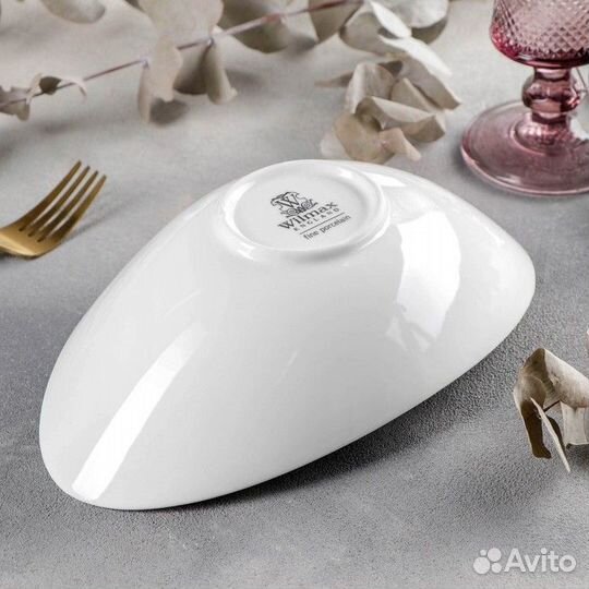 Салатник фарфоровый Wilmax Olivia, 2514,57,5 см, ц