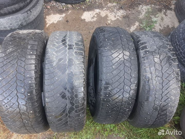 Continental ContiIceContact 4x4 245/70 R16